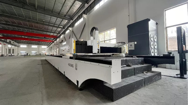 BBIN宝盈集团HGLX高精度激光切割机