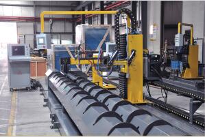 BBIN宝盈集团CNCG系列摩擦盘数控相贯线切割机