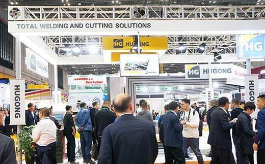 第二届进博会BBIN宝盈集团意大利CEA展位现场图片